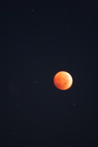 A "blood moon" in eclipse